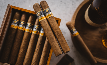 Cigar and Whisky and More Great Cigar Pairings